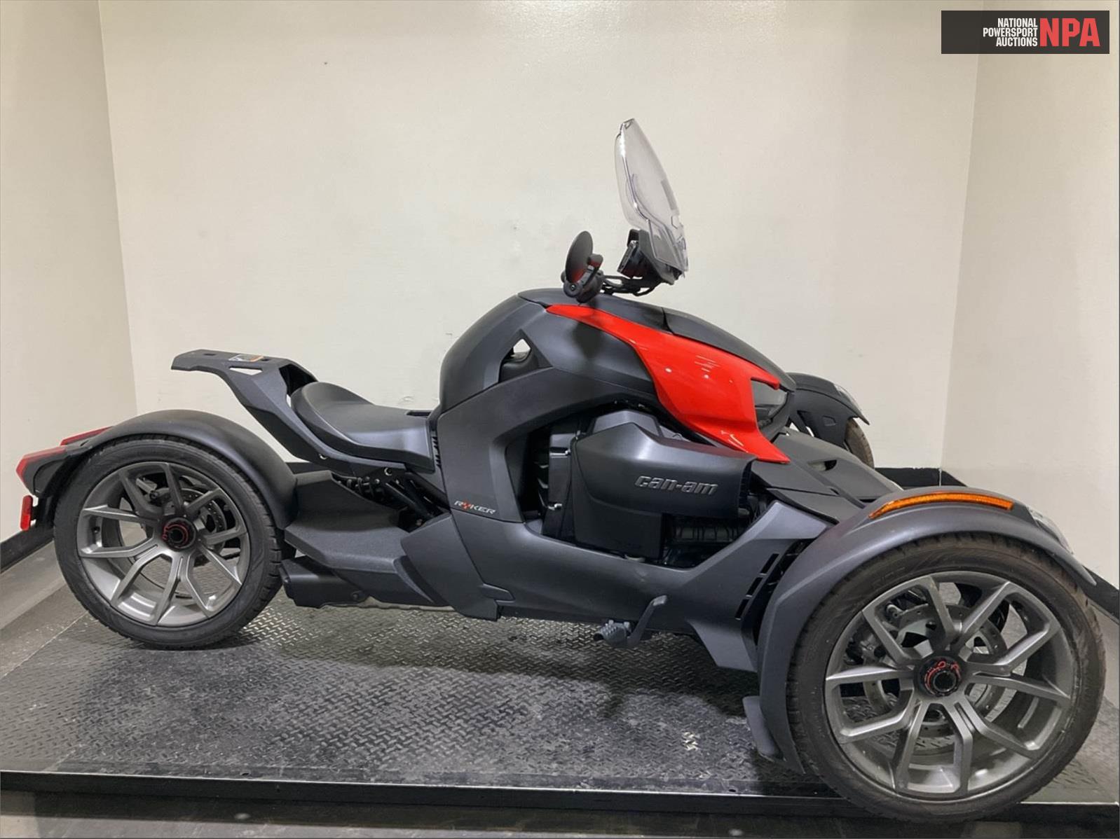 2025 can-am/ brp   (VIN: 3JB2FEG29SJ000398)